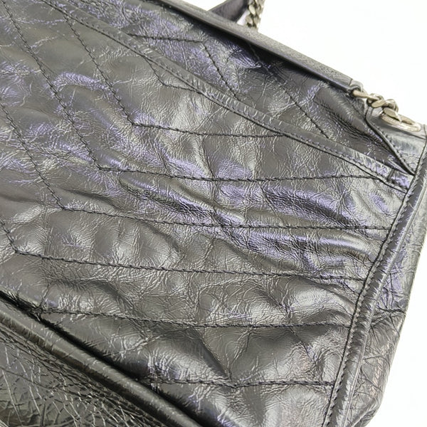NIKI Medium Chevron Calfskin Black