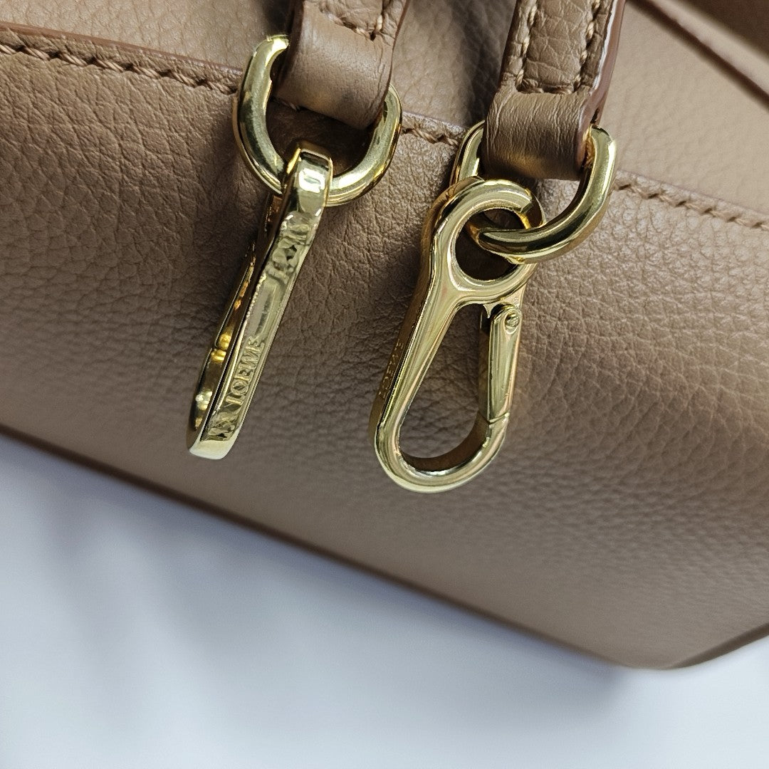 Puzzle Mini Calfskin Brown