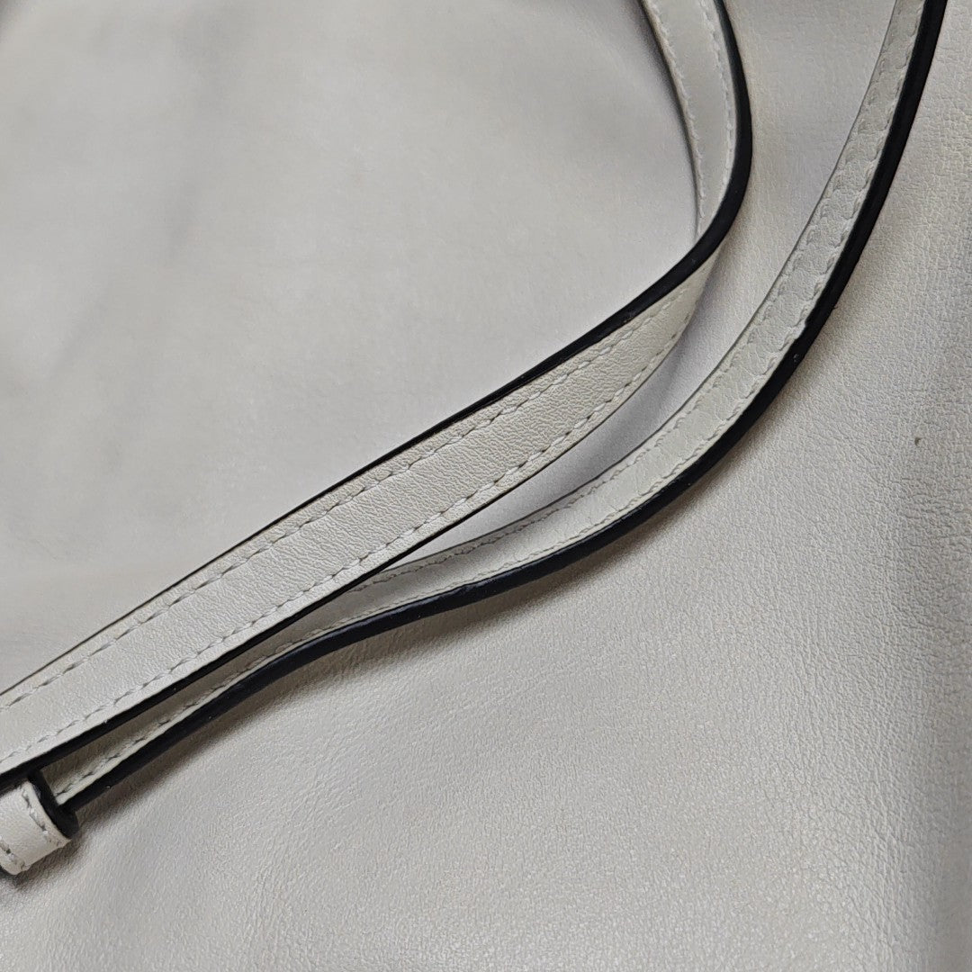 Flamenco Mini Calfskin White