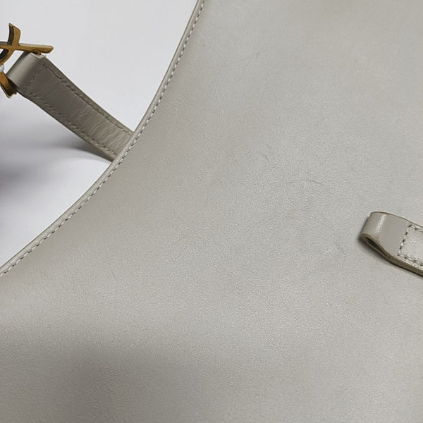 LE 5 À 7 Small Calfskin White