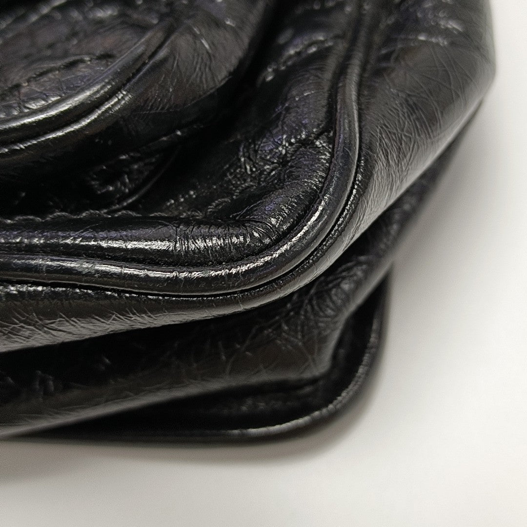 NIKI Medium Chevron Calfskin Black