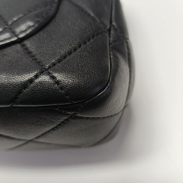 CLASSIC FLAP Mini Quilted Lambskin Black