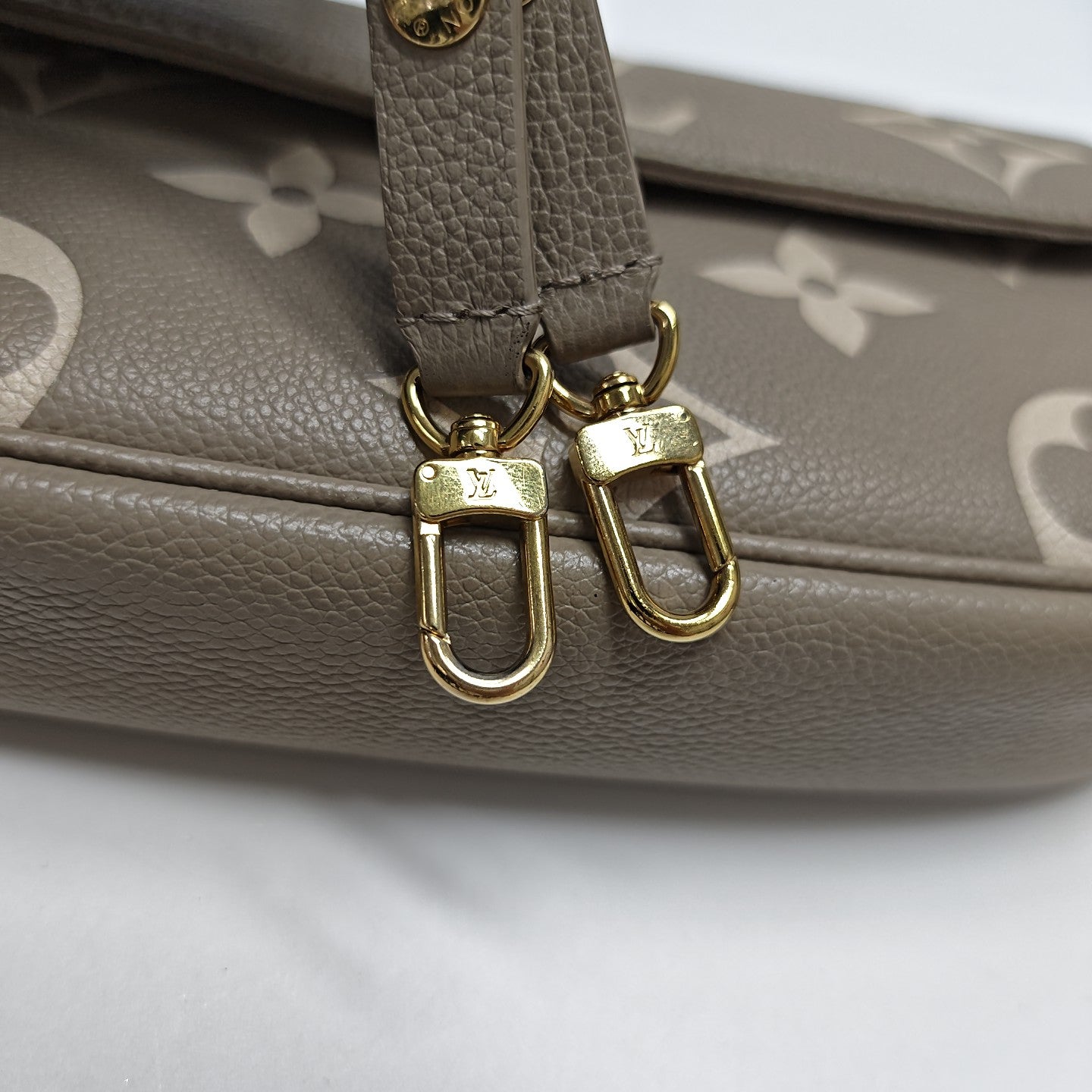 IVY Monogram Calfskin Gray