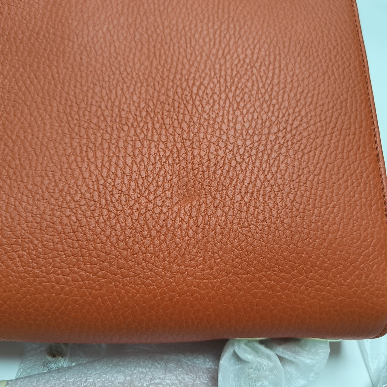 Interlocking G Large Calfskin Orange