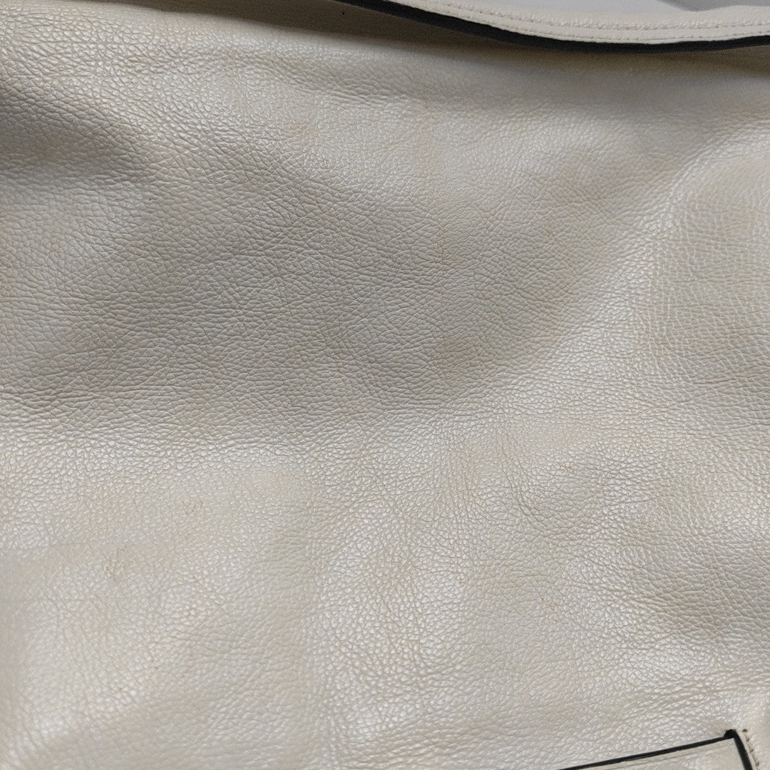 Etiquette Calfskin White
