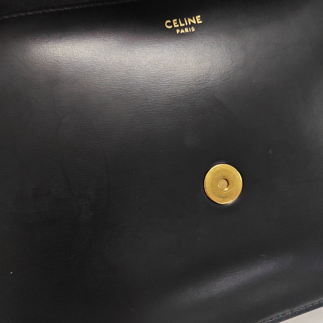 TRIOMPHE Medium Calfskin Black