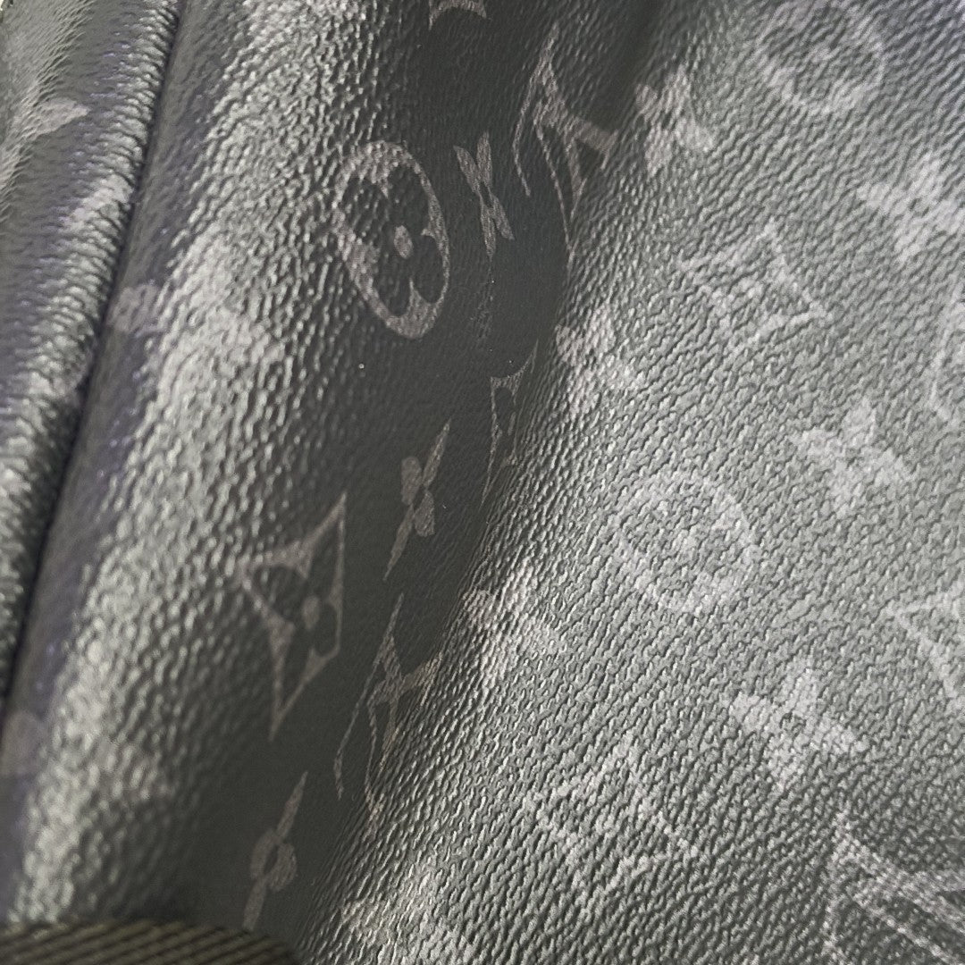 DISCOVERY Monogram Coated Canvas Gray