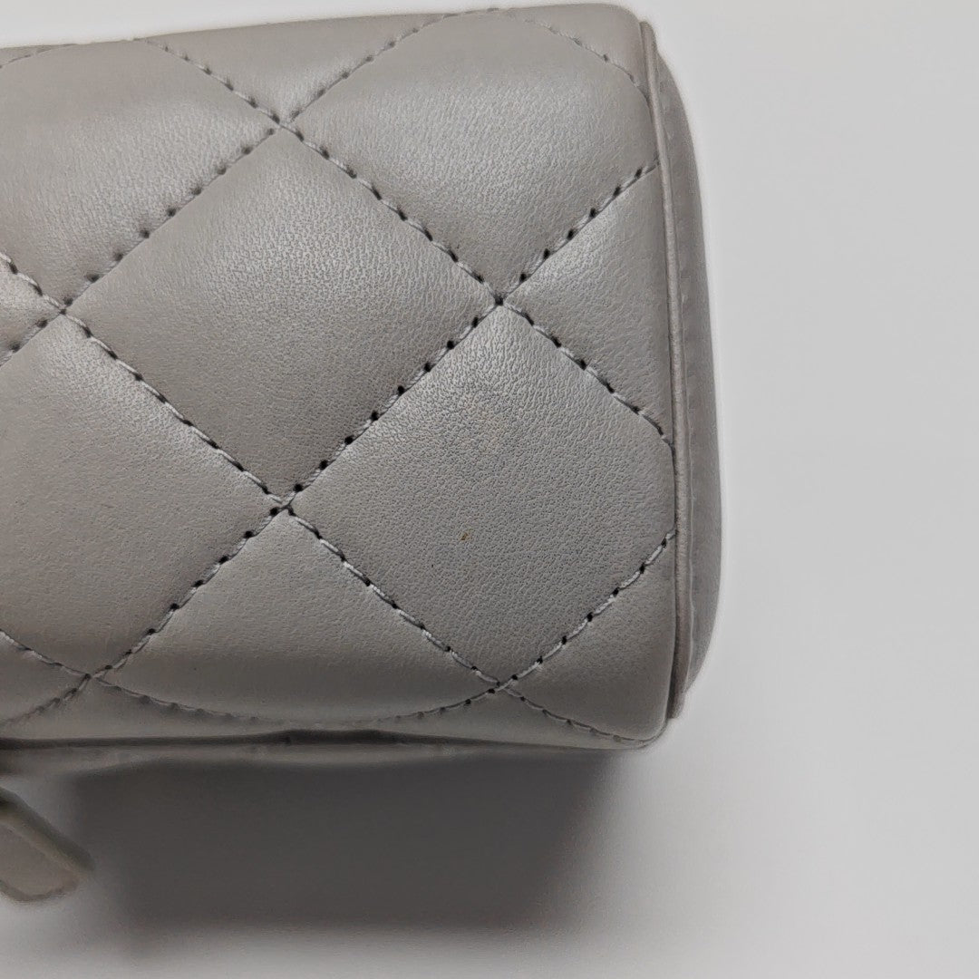 VANITY CASE Mini Quilted Lambskin Gray