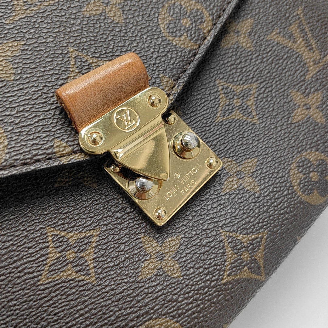 MÉTIS MM Monogram Coated Canvas Brown