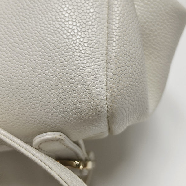 BUSINESS AFFINITY Small Quilted Grained Calfskin White