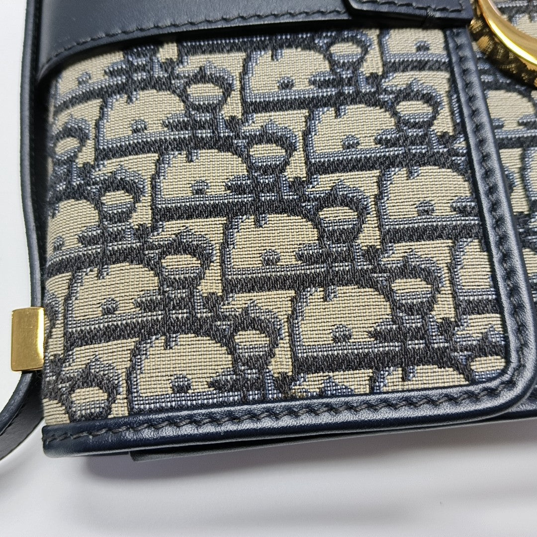 30 Montaigne Oblique Canvas Blue