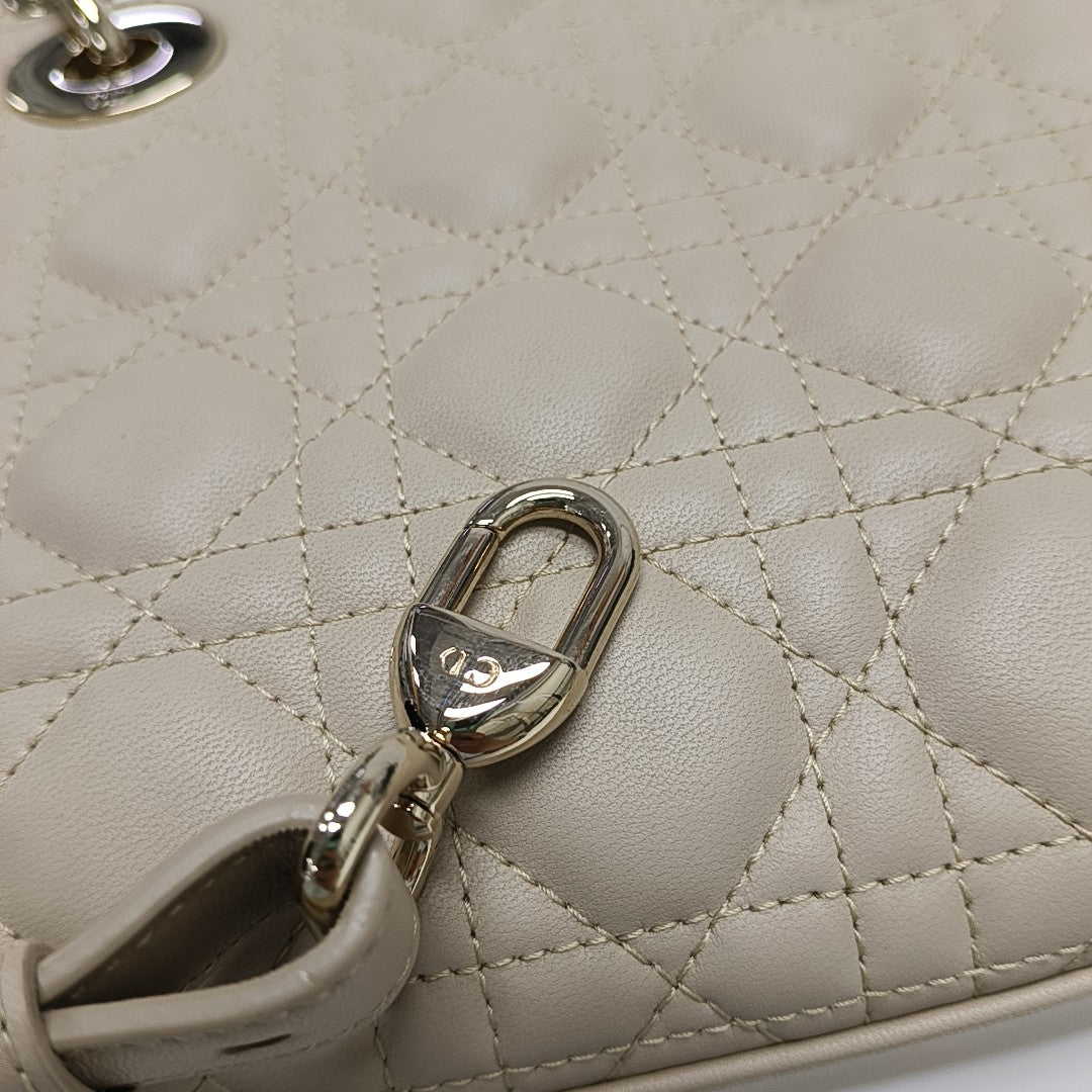 Lady Dior Small Cannage Lambskin Beige