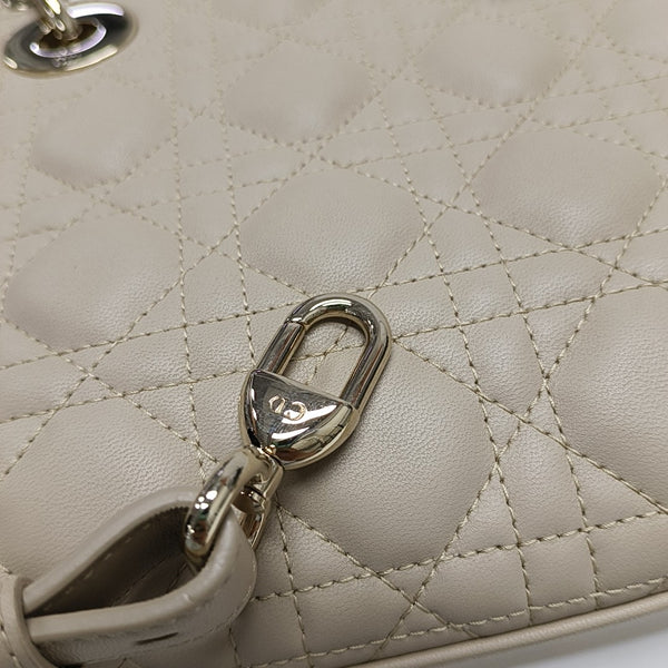 Lady Dior Small Cannage Lambskin Beige