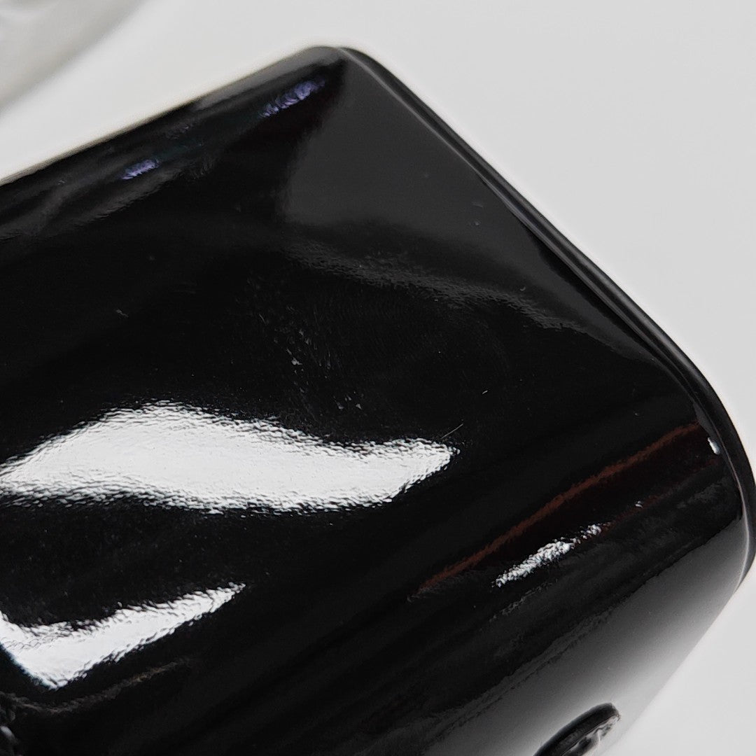 TRIOMPHE Mini Patent Leather Black