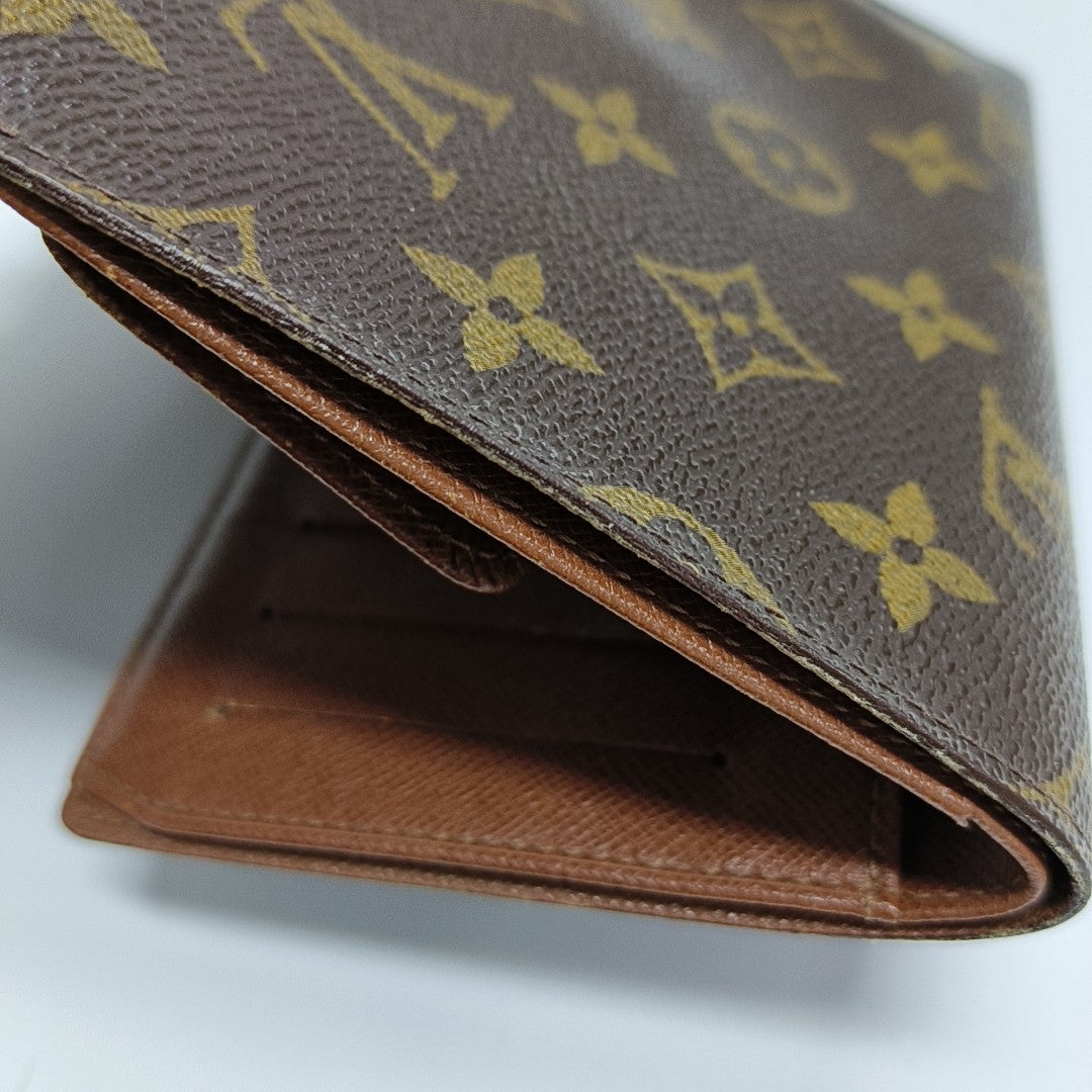 PORTE MONNAIE Monogram Coated Canvas Brown Wallet