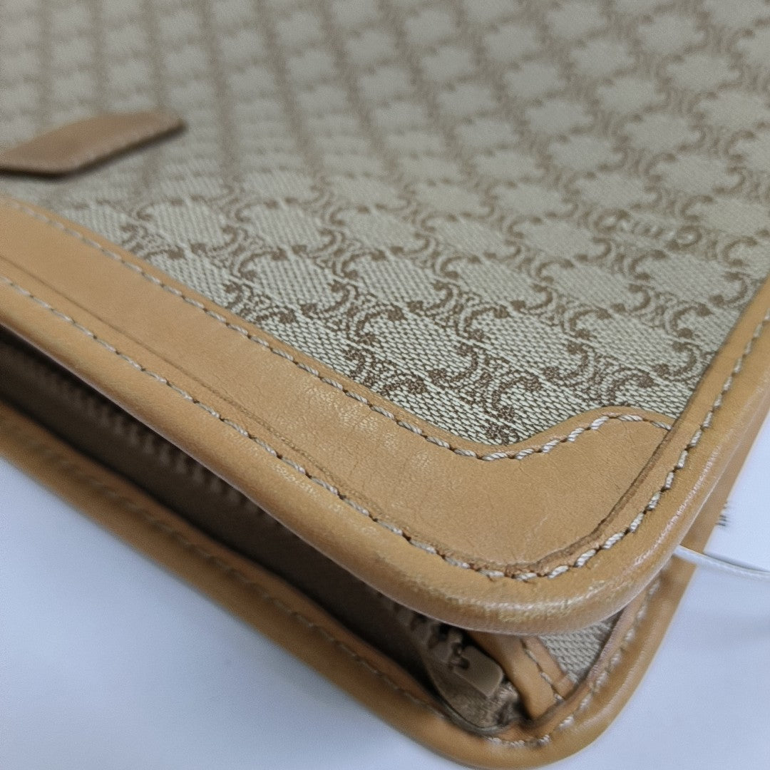 MACADAM CLUTCHE Coated Canvas Beige