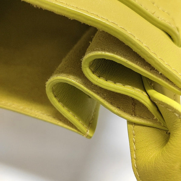 Authenticated pre-owned  BIG BAG Calfskin Yellow - Bucket Bag at Looply