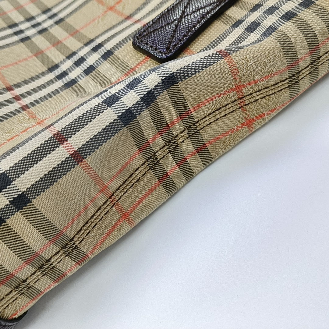 Haymarket Canvas Brown