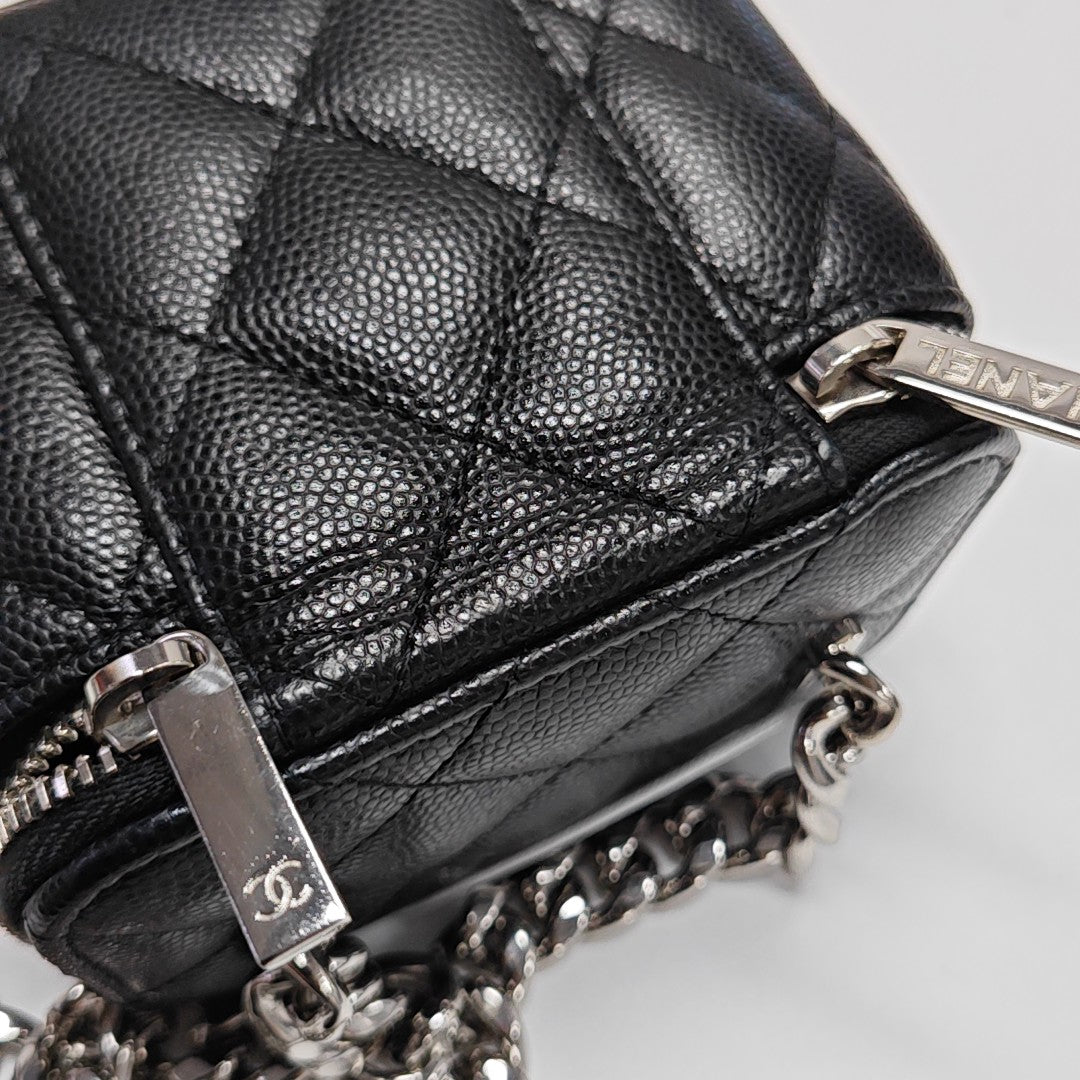Quilted Grained Calfskin Shoulder Bag Black