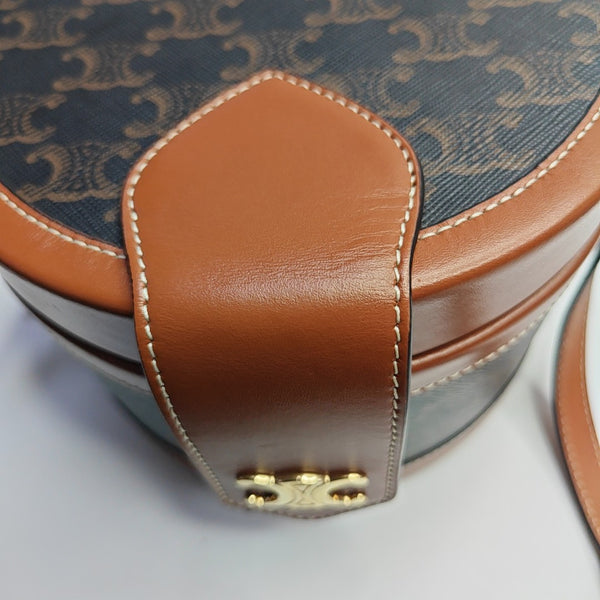 Authenticated pre-owned  TRIOMPHE Medium Coated Canvas Brown - Shoulder Bag at Looply