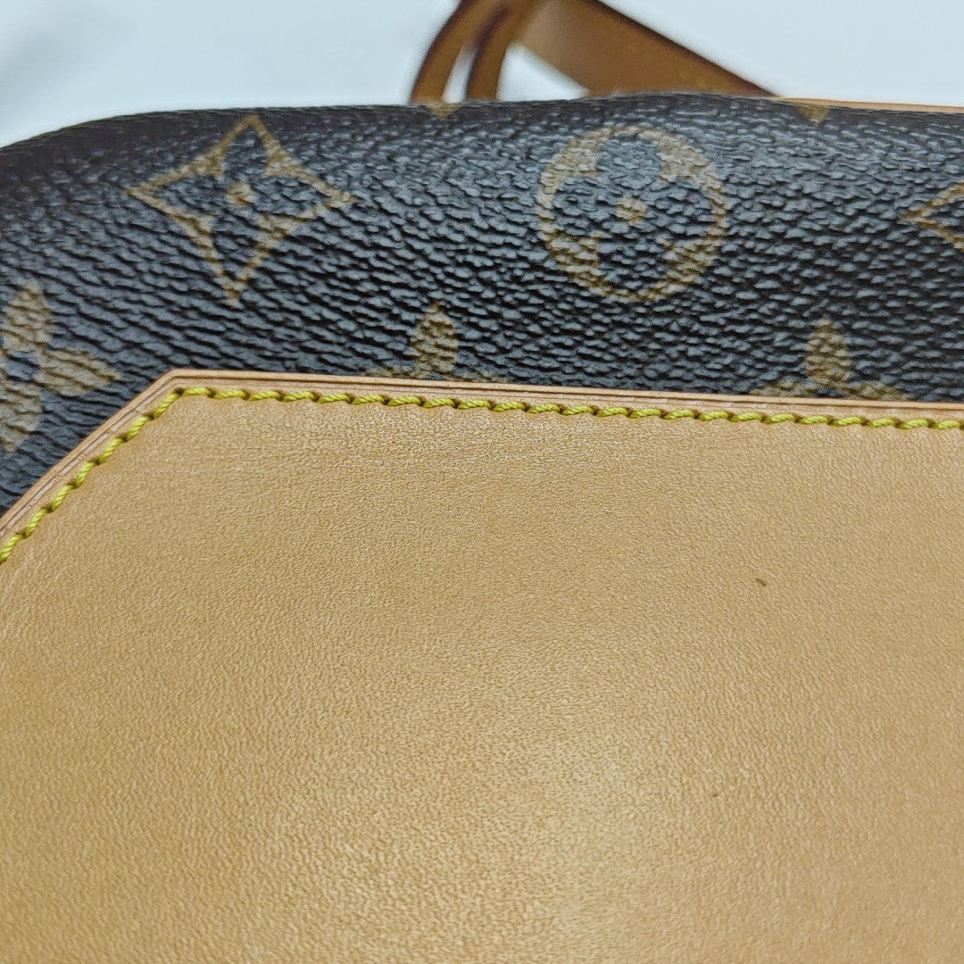 BOITE CHAPEAU MM Monogram Coated Canvas Brown