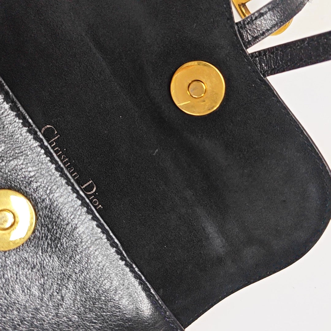 Authenticated pre-owned  Saddle Lambskin Black - Belt Bag at Looply