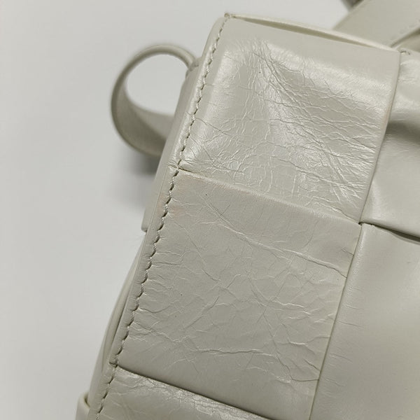 Cassette Medium Calfskin White