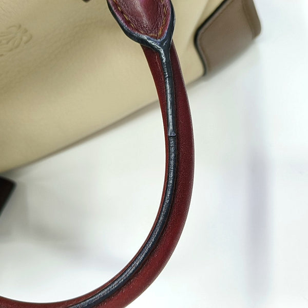 Authenticated pre-owned  Amazona Calfskin Beige - Top Handle Bag at Looply
