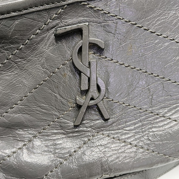 NIKI Small Chevron Calfskin Gray