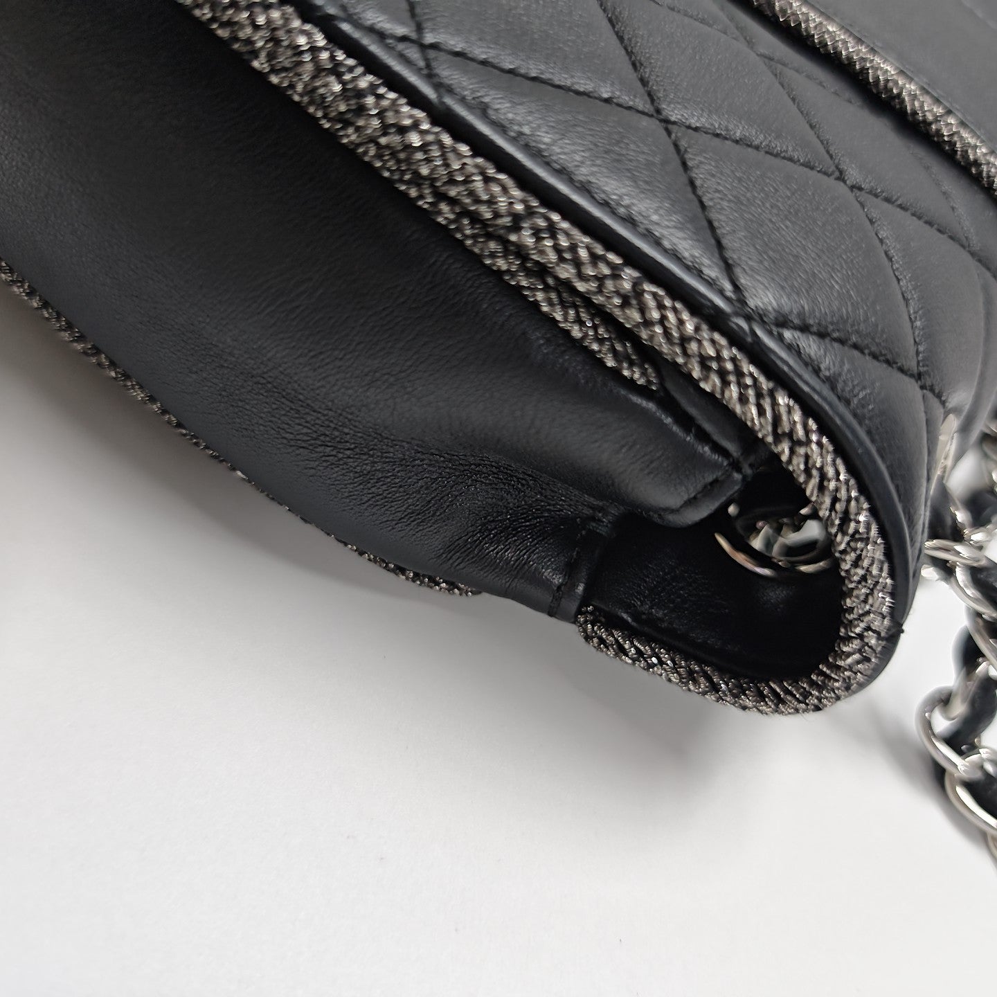 MADISON Quilted Calfskin Black