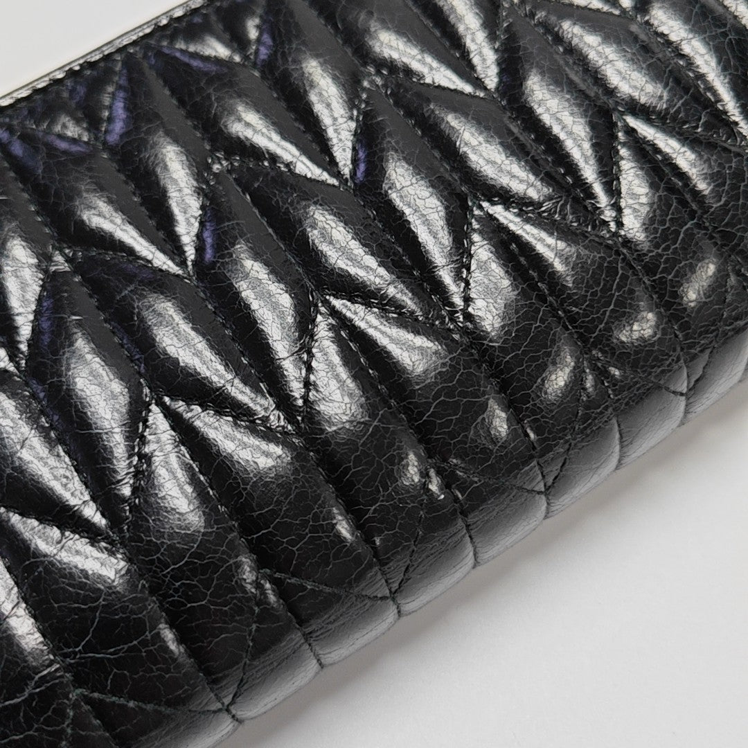 Quilted Calfskin Shoulder Bag Black