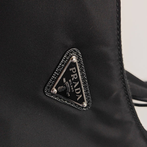Re-Edition2000 Mini Nylon Black