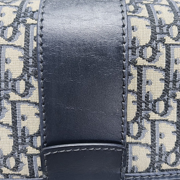 30 Montaigne Oblique Canvas Blue