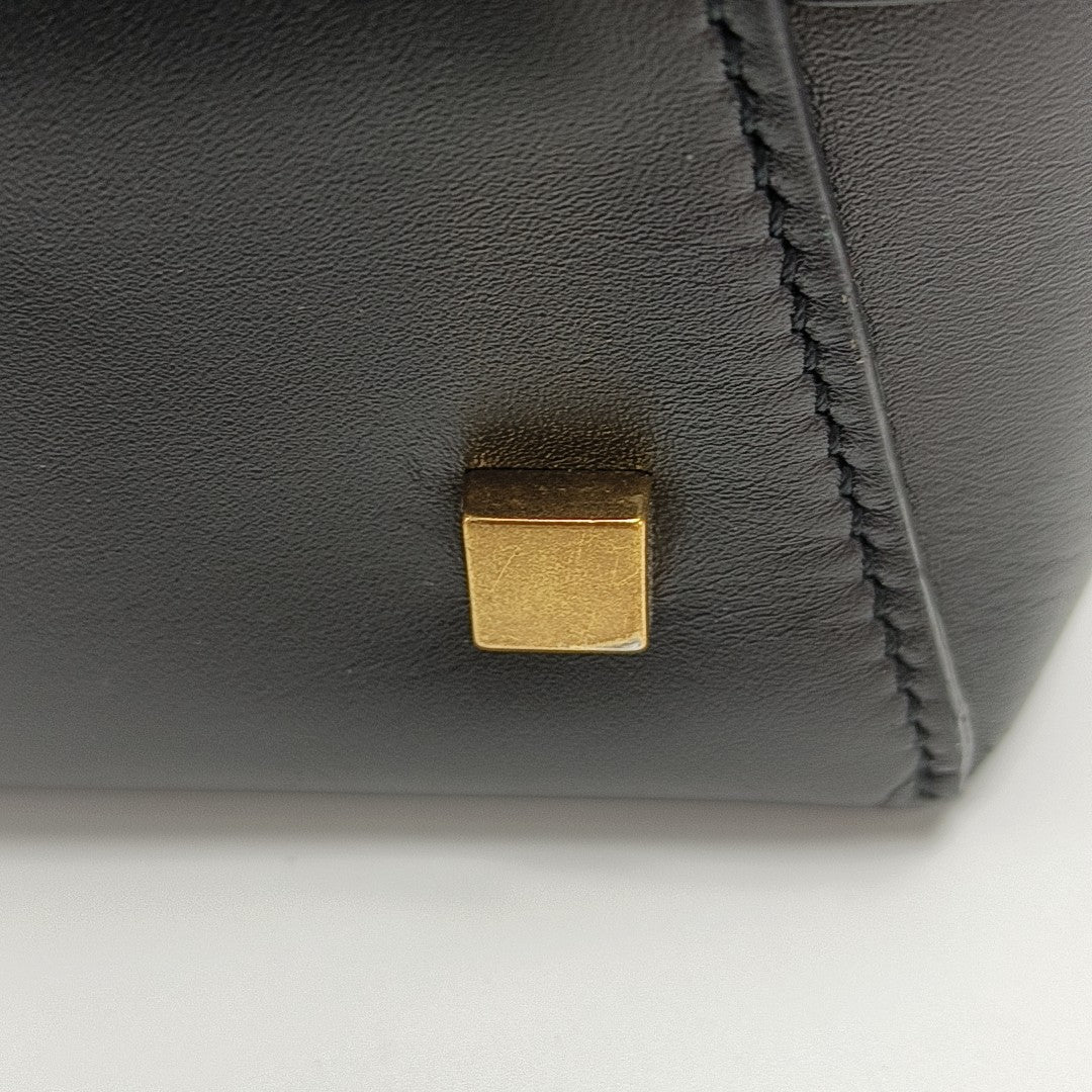 LE 37 Small Calfskin Black
