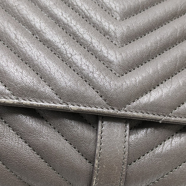 COLLEGE Medium Chevron Calfskin Gray
