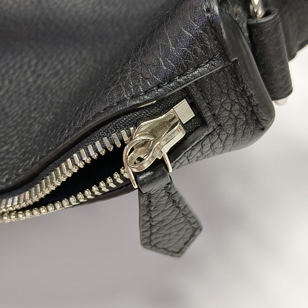 MESSENGER Calfskin Black