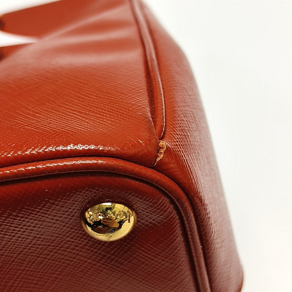 Authenticated pre-owned  Galleria Extra Large Saffiano Calfskin Orange - Tote Bag at Looply