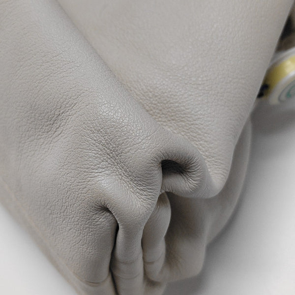 The Pouch Mini Calfskin White