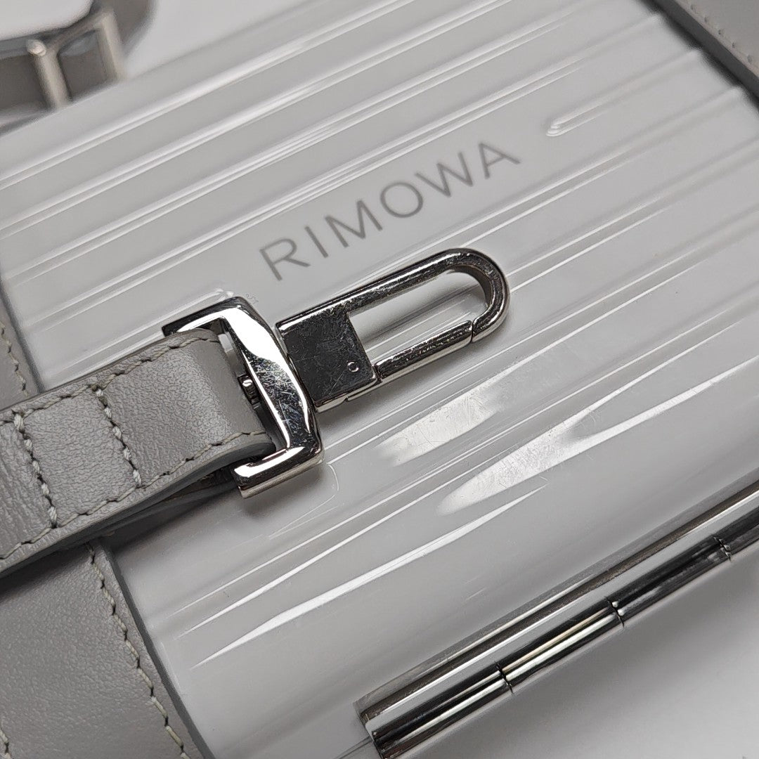Special Material Shoulder Bag White