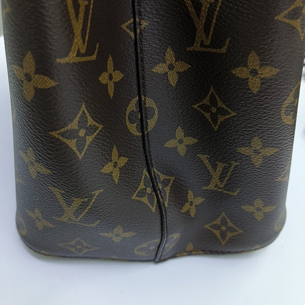 NÉONOÉ MM Monogram Coated Canvas Brown