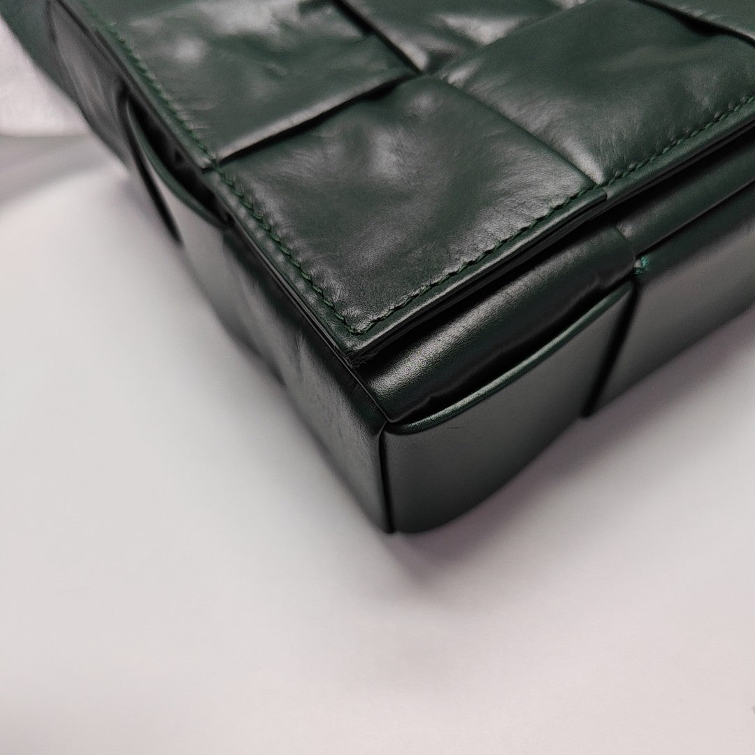 Cassette Medium Calfskin Green