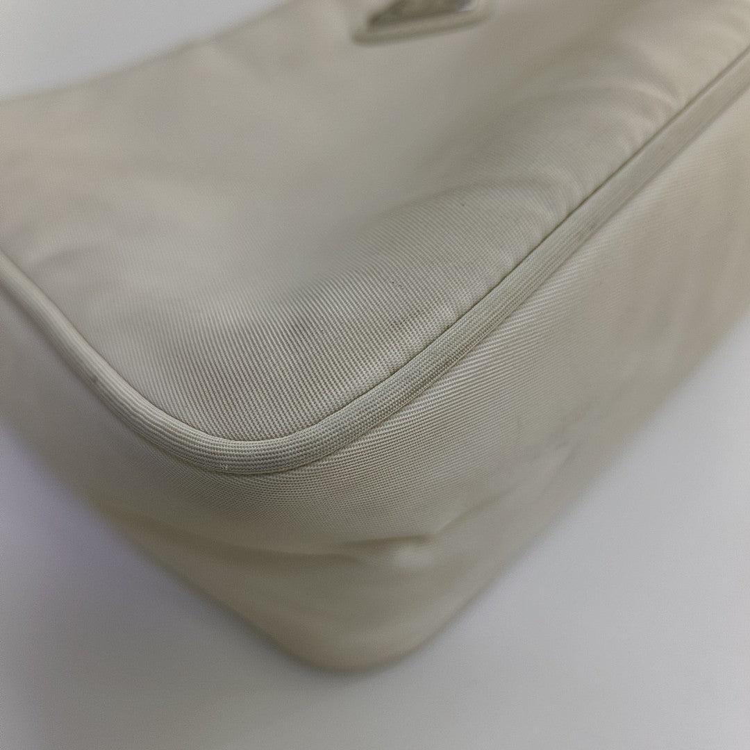 Re-Edition Fabric White