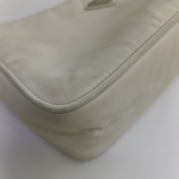 Re-Edition Fabric White