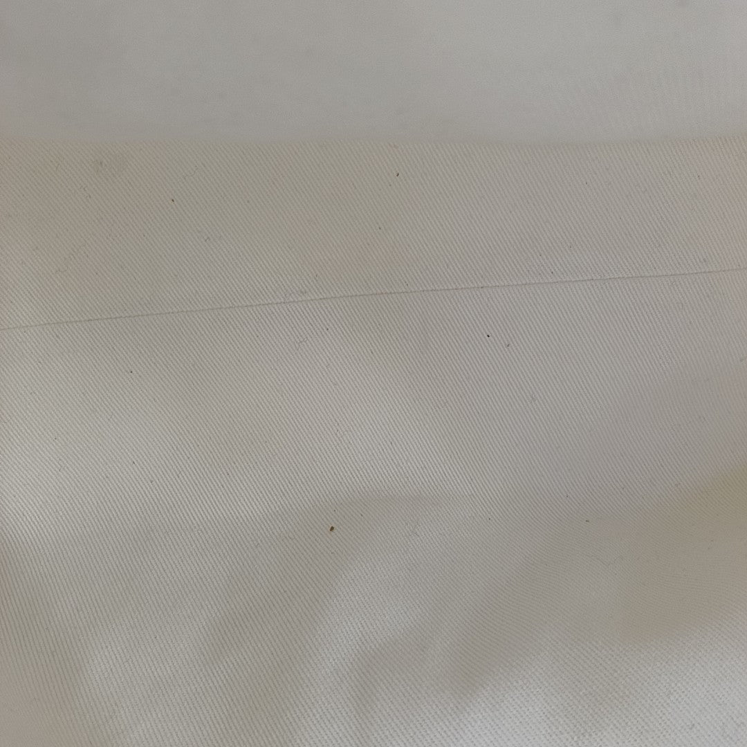 Canvas White