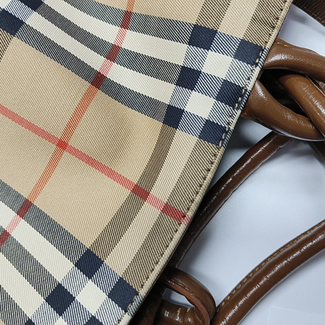 Canvas Bucket Bag Beige