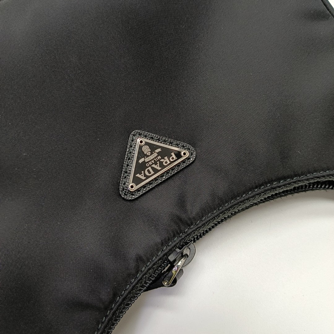 Re-Edition2005 Mini Nylon Black