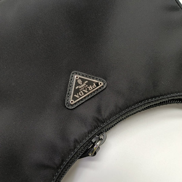 Re-Edition2005 Mini Nylon Black