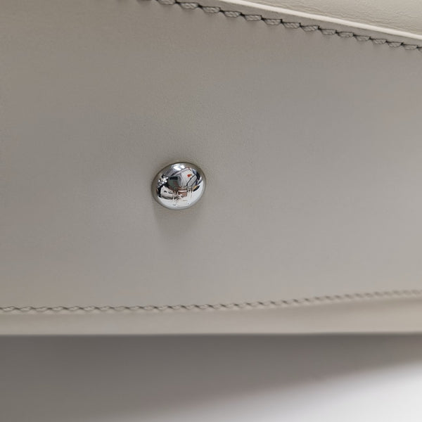 Peekaboo Medium Calfskin Beige
