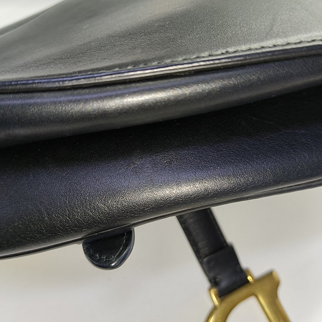 Saddle Small Calfskin Black