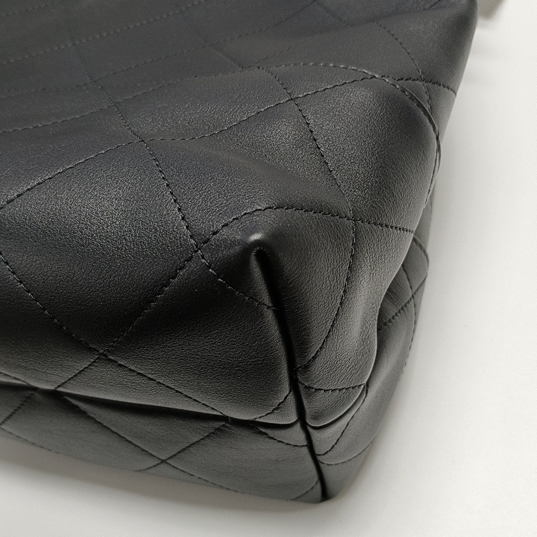 Quilted Calfskin Tote Bag Black